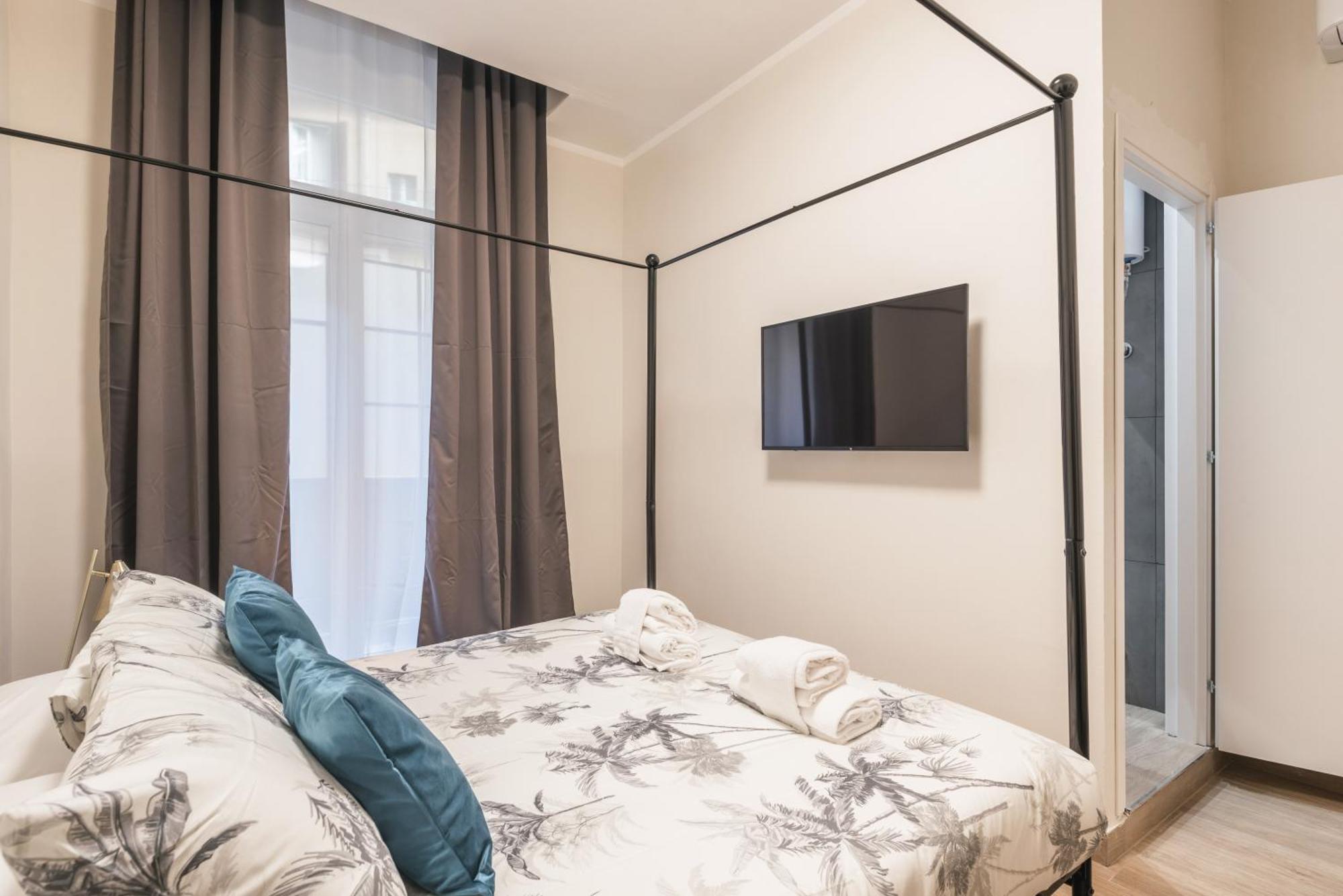 Apartment Fino A 17 Persone In Centro A 17 Minuti A Piedi Da Piazza Di Spagna Rom